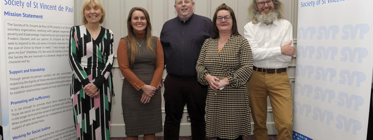 St Vincent de Paul Armagh area hosted its first in person gathering since the beginning of the pandemic, with 60 guests attending an informative evening in preparation for helping the most vulnerable in our communities this winter. Pictured at the event are Pauline Brown, Regional Manager SVP; Shauna Murray and Joann Barr, Membership Support Officers for SVP; Brendan McKernan, SVP Armagh Area President and Brendan Hennessy of SVP’s membership support team. www.svpni.co.uk