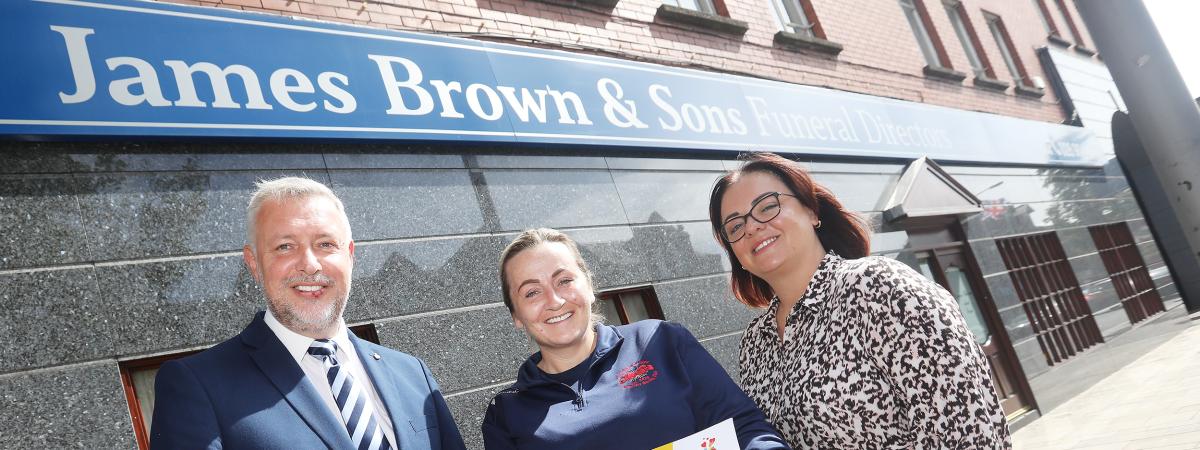 Building Bridges Community Boxing Club:James Brown & Sons Community Fund has awarded Building Bridges Community Boxing Club with funding to purchase equipment for its ‘Making A Difference’ project, an eight-week fitness programme aimed at improving the physical health and wellbeing of its participants. Pictured with Rosie Bradley of Building Bridges Community Boxing Club, are Julian Hodgkinson, Regional Development Director; and Emma Moore, Branch Development Manager; James Brown & Sons. www.jamesbrownfuner