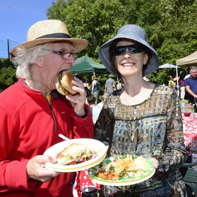 people eating and enjoying Food Fun and Friendship #TheBigLunch 