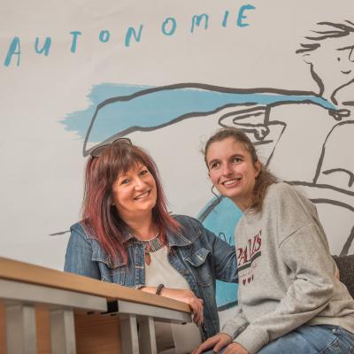 Pictured: Young person Stephanie Hewitt and her mother Janice.